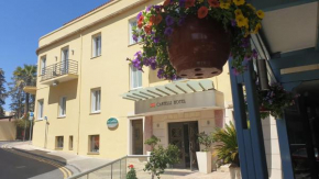 Castelli Hotel Nicosia